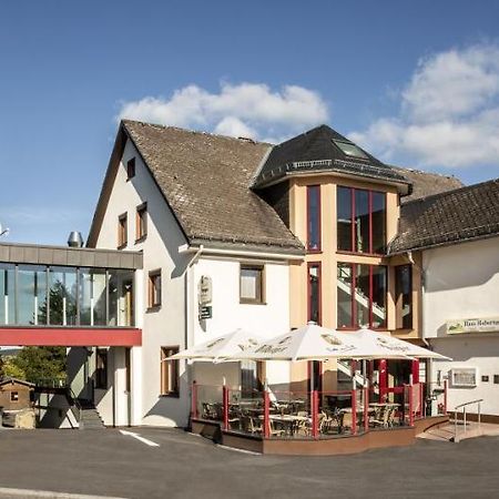 Haus Hubertus Hotel Winterspelt Exterior foto
